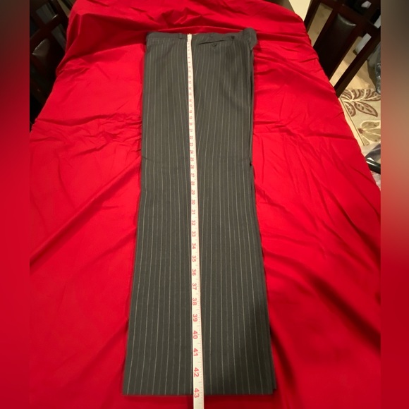 Stonehouse grey pinstripe 3 button suit - Picture 10 of 16